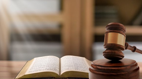 怎么分辨事实婚姻和非法同居